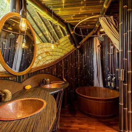 Eclipse House 4Bds Eco Bamboo House Pool Riverview Bringkit Exteriör bild